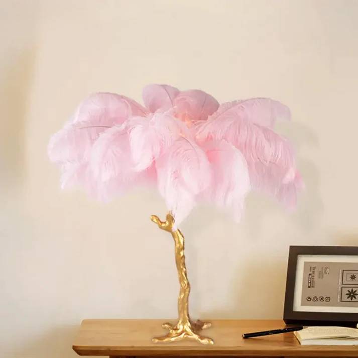 Lampe de table en plumes d'autruche