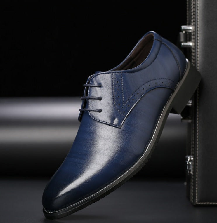 Maxwell: Elegant men's lace-up shoes for style and comfort