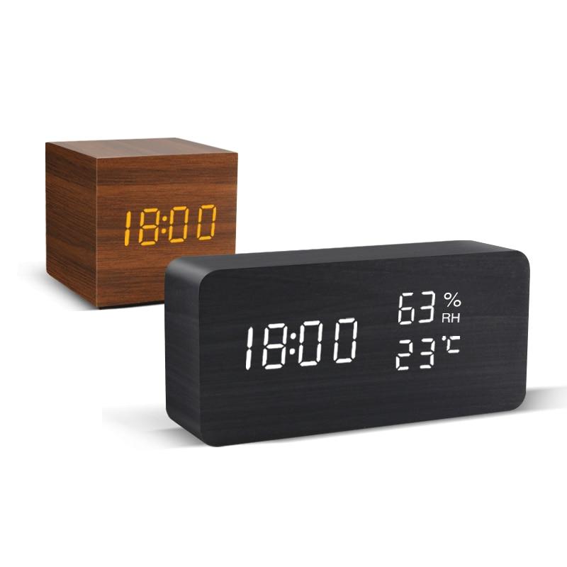 Reloj despertador LED minimalista con forma de árbol