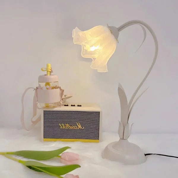 Vintage justerbar blomsterbordslampe