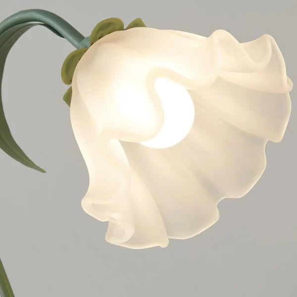 Lampada da tavolo vintage regolabile a forma di fiore