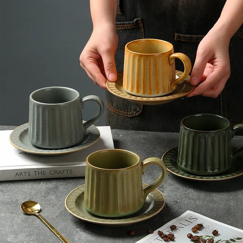 Julie Kaffeetassen-Set aus Keramik