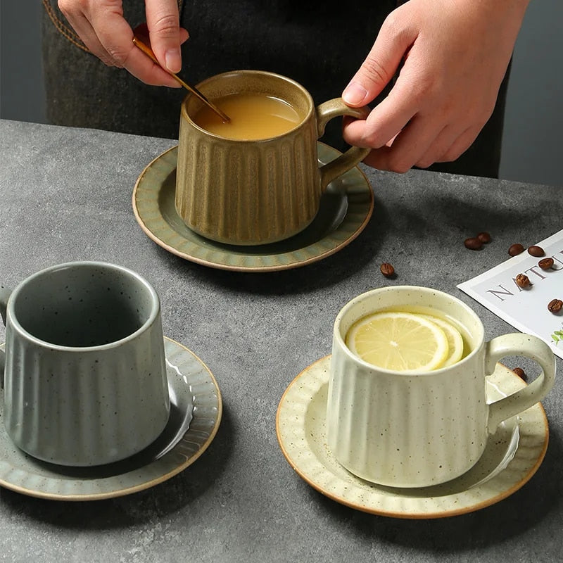 Julie Kaffeetassen-Set aus Keramik