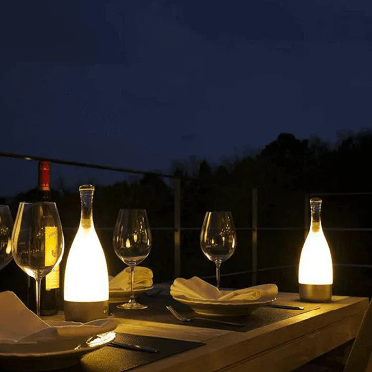 BottleLumi – Lampada decorativa a forma di bottiglia