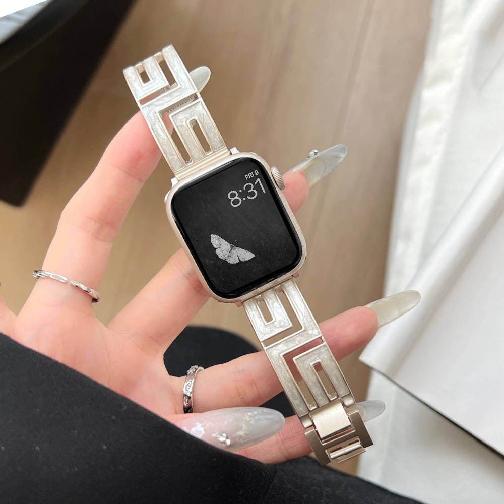 Náhradní nerezový řemínek pro Apple Watch s ženskými čtvercovými články