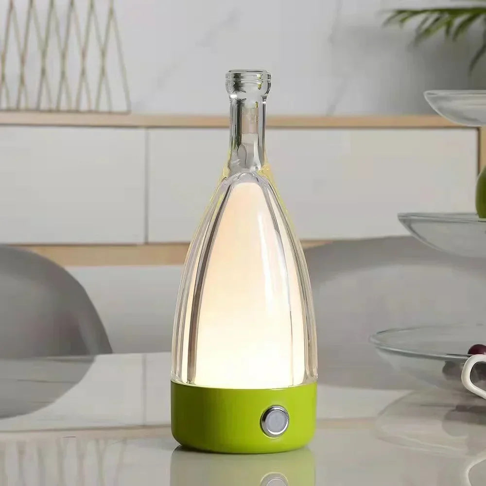 BottleLumi – Lampada decorativa a forma di bottiglia