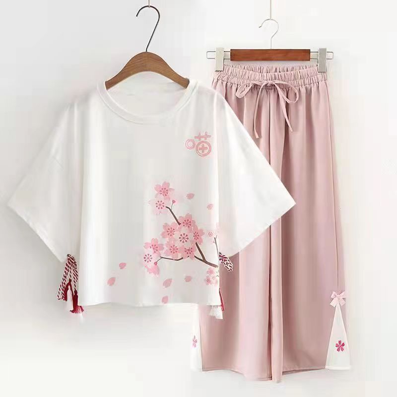 Conjunto de dos piezas de pantalones y camiseta con borlas y estampado de Kawaii Sakura