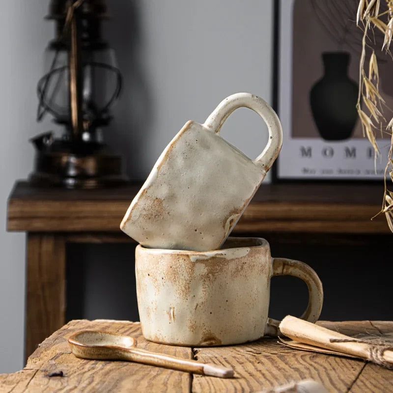 Juego de tazas de café de cerámica en color blanco roto Jaden